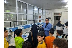 بازدید از آزمایشگاه