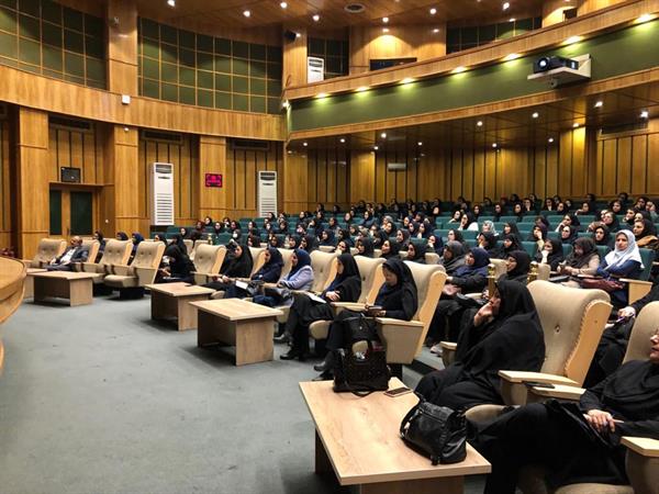 سمینار  نقش زنان در مدیریت استرس