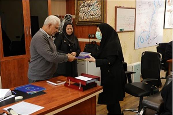 تقدیر از بانوان